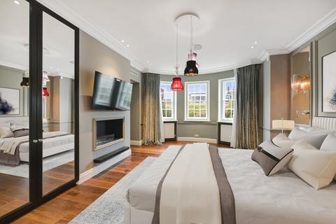 undefined, Chelsea Square, London