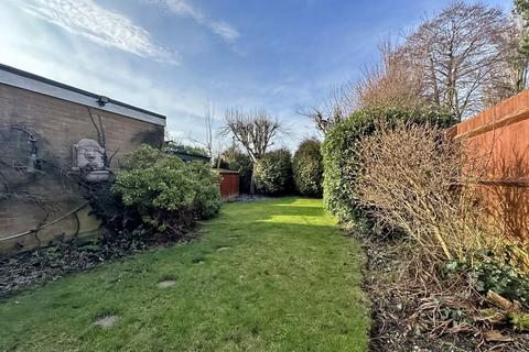 3 bedroom detached house for sale, Broad Lane South, Wednesfield, Wolverhampton