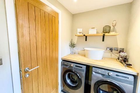 4 Upper Northam Close, Hedge End, Southampton, SO30 4BB