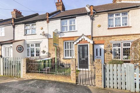 8 Woodside Crescent, Sidcup, DA15 7JJ
