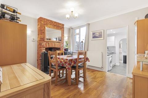 8 Woodside Crescent, Sidcup, DA15 7JJ