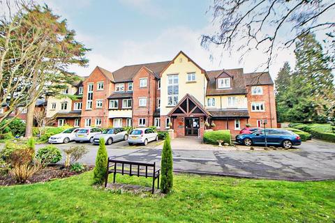 1 bedroom flat for sale, Pendene Court, Penn Road, Wolverhampton, WV4 5UZ