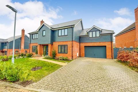 50 Vantage Copse, Bursledon, Southampton, SO31 1ES