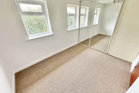 19 Ann Close, Ellesmere Port, CH66 1TA