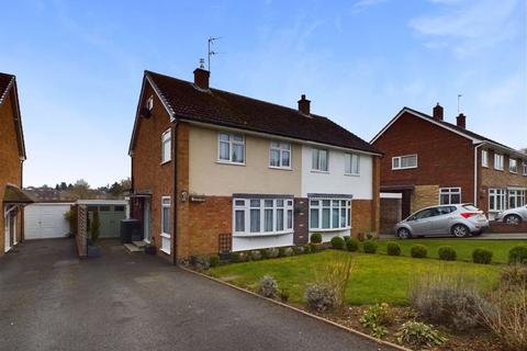 3 bedroom semi-detached house for sale, Strathmore Crescent, Wombourne, Wolverhampton WV5