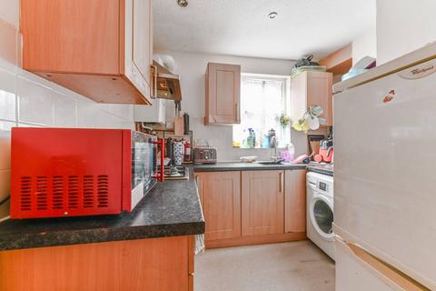 2 bedroom flat for sale, Oakfield road, Croydon, CR0