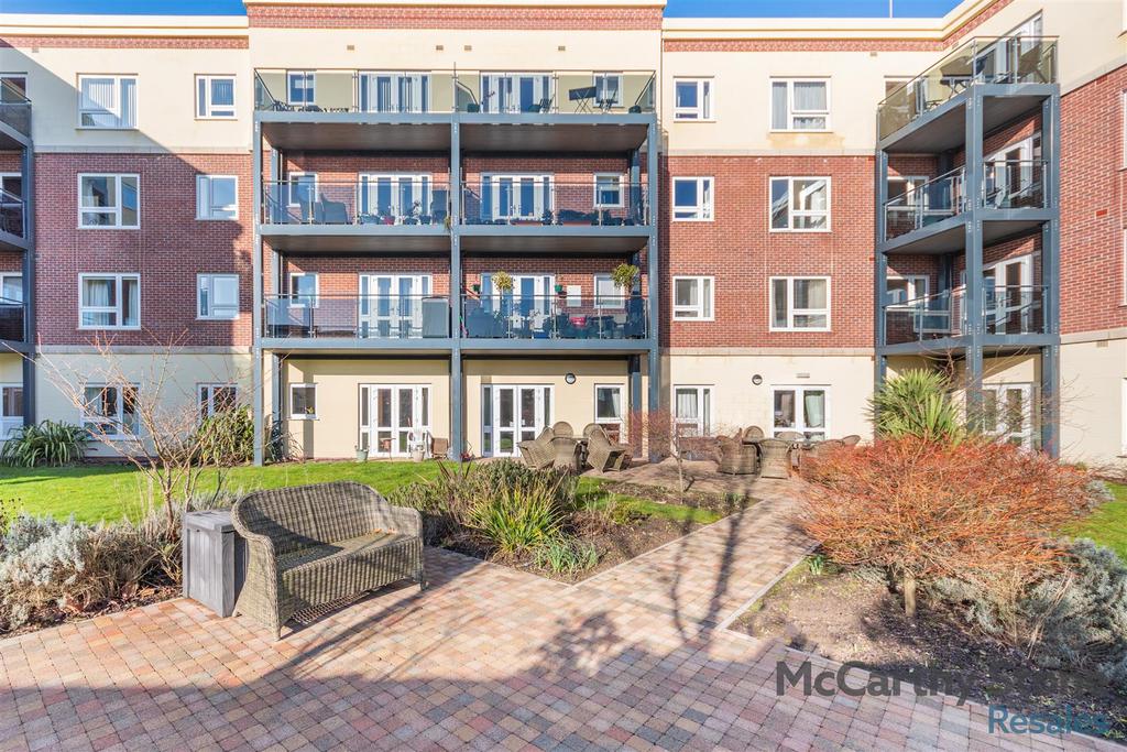 8635554-exterior08.jpg