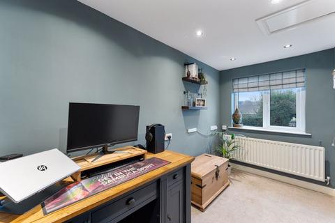 19 Vale Road, Marston, Northwich, CW9 6DW