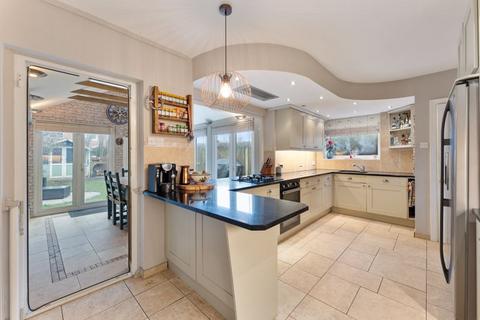 19 Vale Road, Marston, Northwich, CW9 6DW