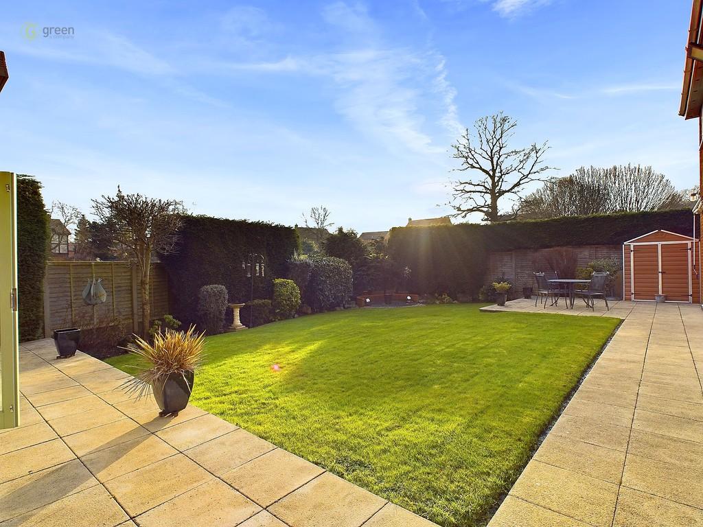 Cam04914 g0 pr0046 still022