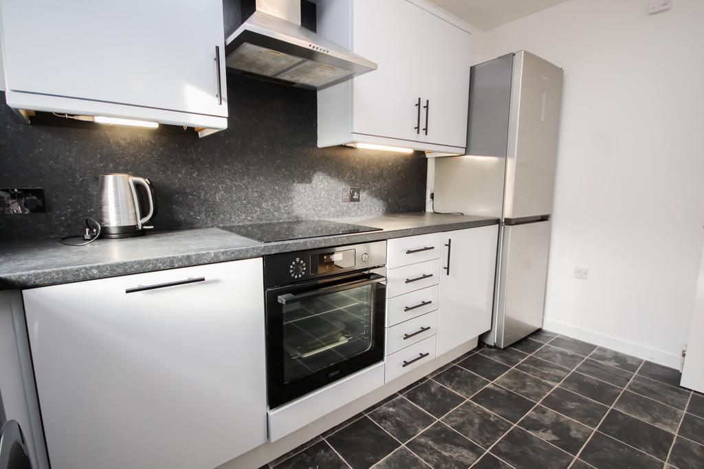 18a Hopetoun Rd - Small Redone-16