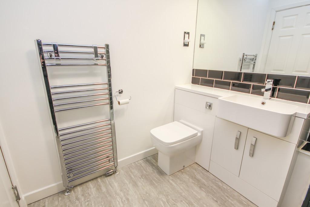 18a Hopetoun Rd - Small Redone-11