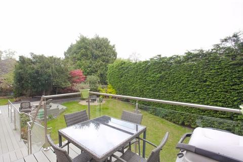 5 bedroom detached house for sale, Wykham Gardens, Banbury