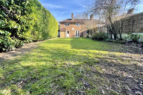 14 Brookfield Road, Wooburn Green, High Wycombe, HP10 0PZ