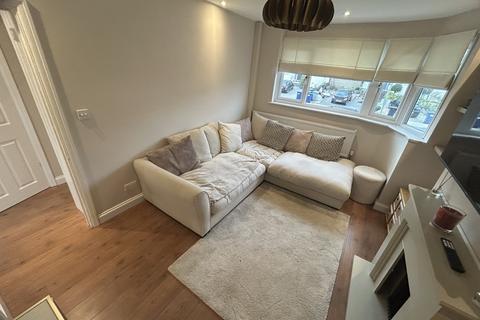 19a Grange Avenue, East Barnet, Barnet, EN4 8NJ