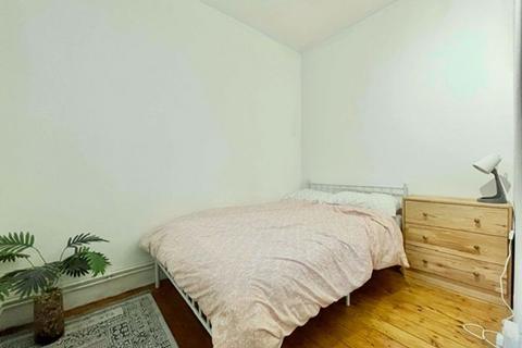 2 bedroom apartment to rent, Bevenden Street, N1