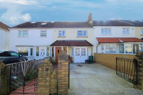 3 bedroom terraced house for sale, Hill Rise, Greenford