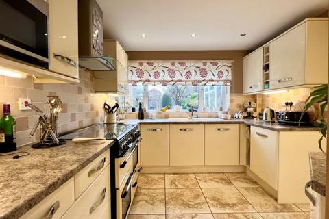 3 bedroom link detached house for sale, Stour Close , Burntwood