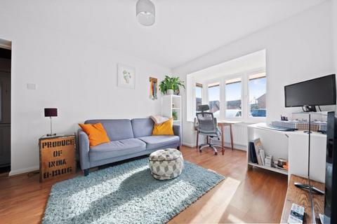 21 Cardinal Close, Worcester Park, KT4 7EH