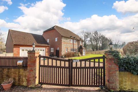 4 bedroom detached house for sale, Marsworth