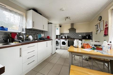 1 bedroom in a house share to rent, St Johns Way