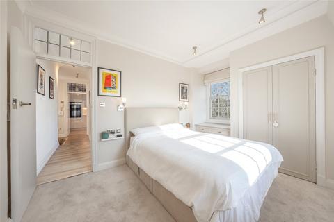 2 bedroom apartment for sale, Eyre Court, 3-21 Finchley Road, St John's Wood, London, NW8