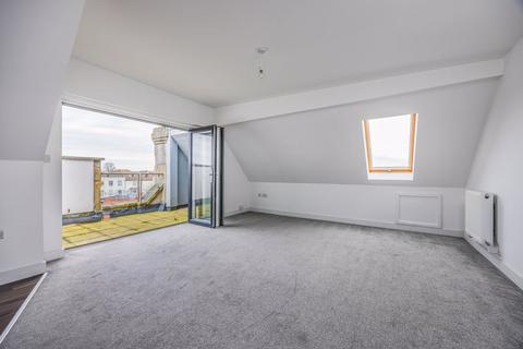 3 bedroom flat for sale, Victoria Road South, Southsea