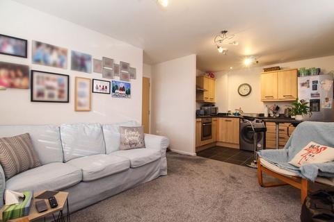 2 bedroom apartment for sale, Greenkeepers Road, Bedford MK40