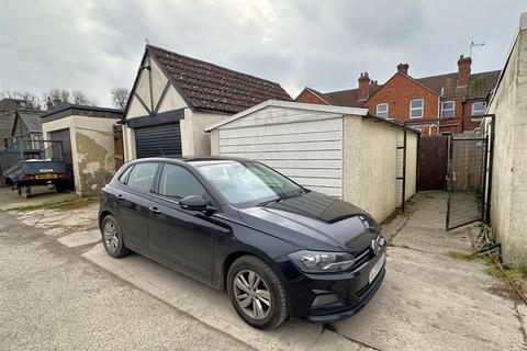 2 bedroom terraced house for sale, Palmer Street, Chippenham