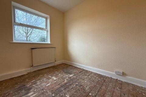 2 bedroom semi-detached house to rent, Regent Grove, York Road, Doncaster, South Yorkshire, DN5