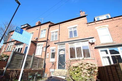 2 bedroom terraced house to rent, Pasture Parade, Leeds, West Yorkshire, LS7