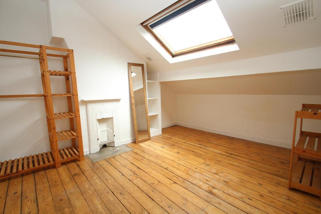 House in Leeds, Gledhow Park, Chapel Allerton - View 5