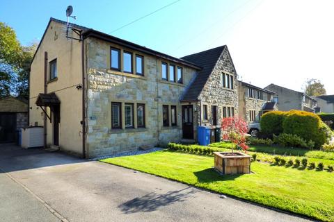 2 bedroom townhouse for sale, The Close, Skipton