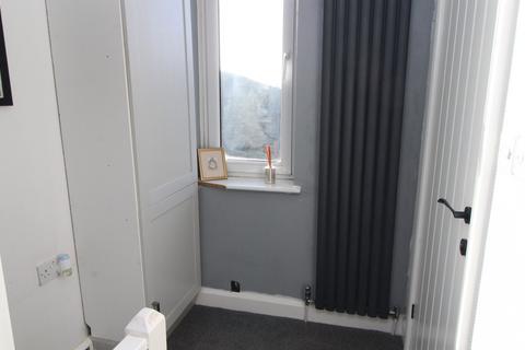7 Apsley Terrace, Oakworth, Keighley, BD22 7HF