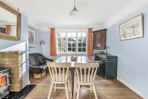 77 Cavendish Avenue, Cambridge, CB1 7UR