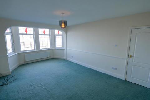 2 bedroom flat for sale, Empress Court, 403 Marine Road East, Morecambe, LA4 5AN