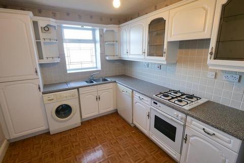 2 bedroom flat for sale, Empress Court, 403 Marine Road East, Morecambe, LA4 5AN