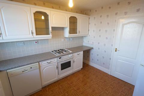 2 bedroom flat for sale, Empress Court, 403 Marine Road East, Morecambe, LA4 5AN