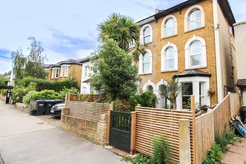 2 bedroom apartment for sale, Outram Road, Croydon, CR0