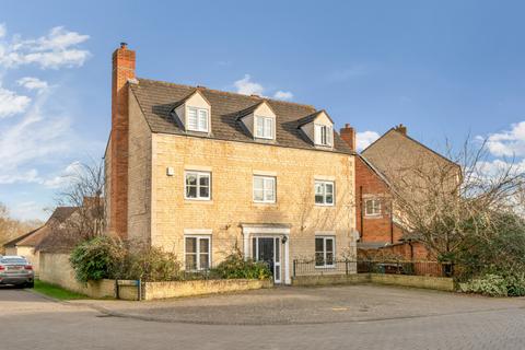 5 bedroom detached house for sale, Mallards Way, Bicester OX26