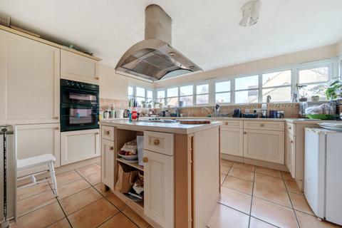 5 bedroom detached house for sale, Mallards Way, Bicester OX26