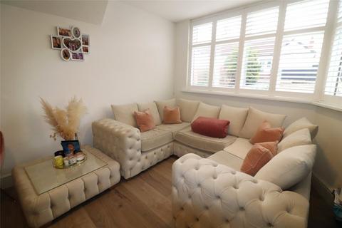 2 bedroom maisonette for sale, Highfield Avenue, Northumberland Heath, Erith, DA8