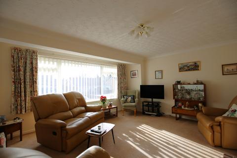 3 bedroom detached bungalow for sale, Carlton Grove, Leighton Buzzard LU7