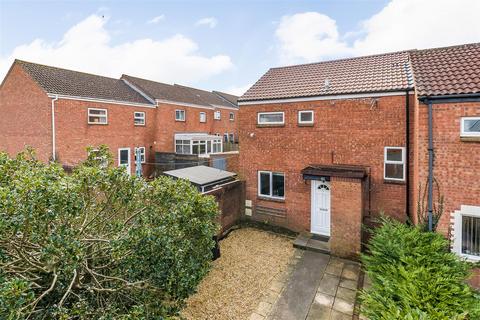 5 bedroom terraced house for sale, Parker Close, Wellington