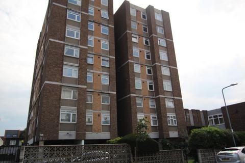 2 bedroom apartment for sale, b, Valebrook,  Park Avenue, Ilford