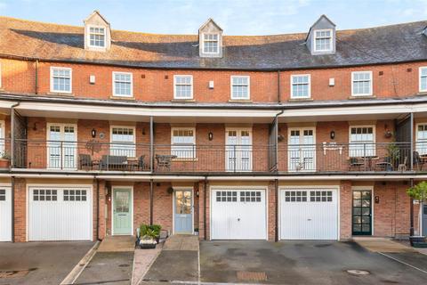 4 bedroom townhouse for sale, The Waterfront, Newark