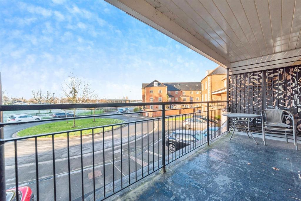 First Floor Balcony With Marina Views