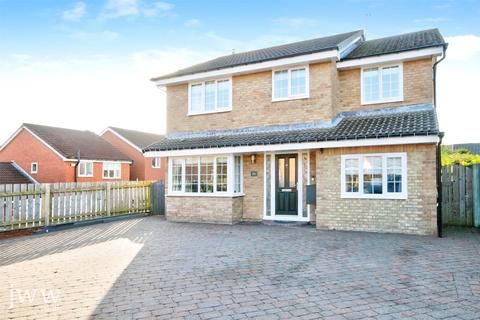 4 bedroom detached house for sale, Chillingham Drive, Chester Le Street, County Durham, DH2