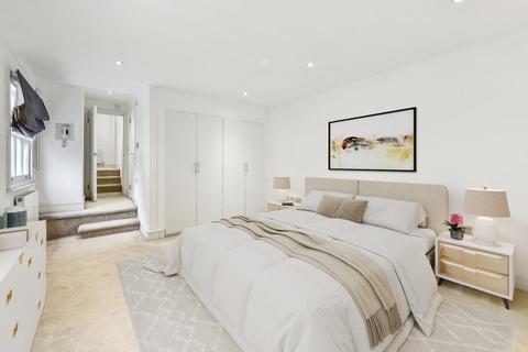 3 bedroom flat for sale, St Georges Square, Pimlico, London, SW1V