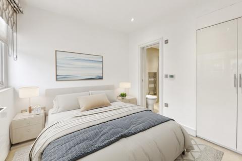 3 bedroom flat for sale, St Georges Square, Pimlico, London, SW1V